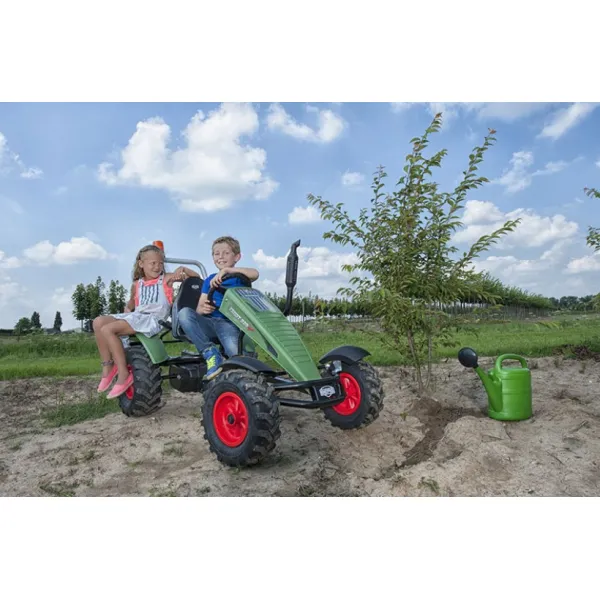 Веломобіль BERG Fendt