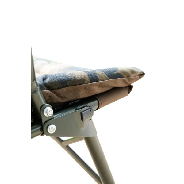Крісло розкладне TRAMP ROYAL Camo TRF-071