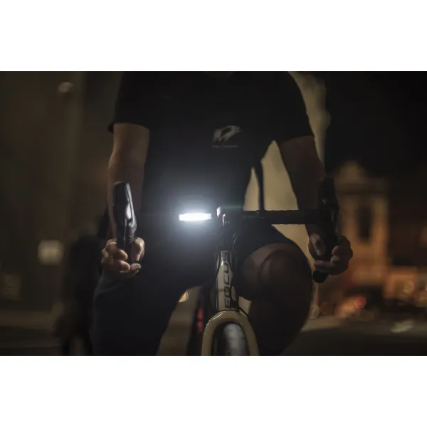Мигалка задня Knog Plus Rear 20 Lumens Black