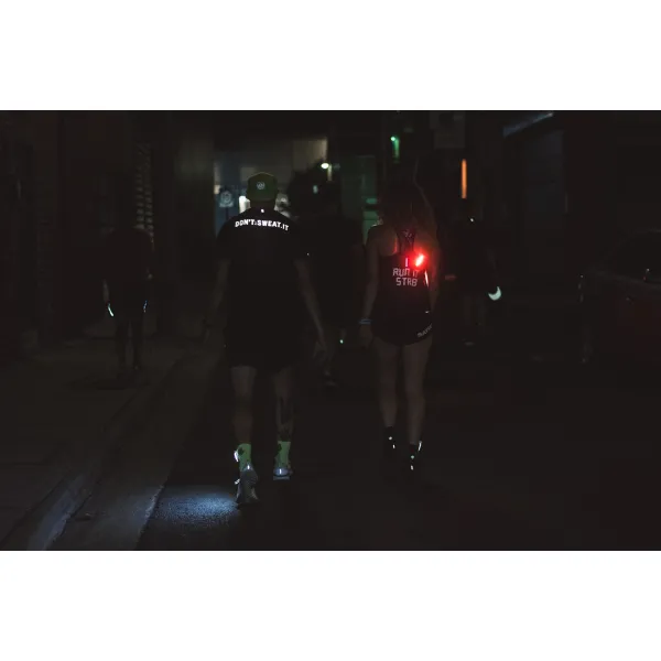 Мигалка задня Knog Plus Rear 20 Lumens Black