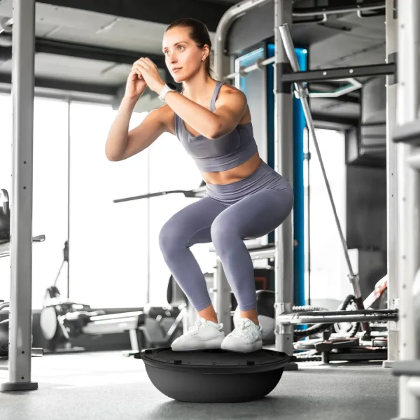 Балансировочная полусфера Gymtek Flex Core Half Ball 58см с эспандерами + насос черный