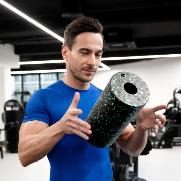 Масажний ролик Gymtek для йоги та фітнесу EPP 30*15см чорно-зелений