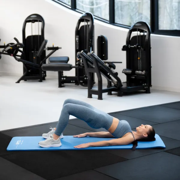 Коврик (мат) для фитнеса и йоги Gymtek NBR 1,5см голубой