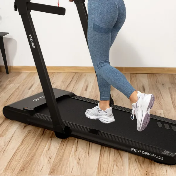 Бігова доріжка Gymtek XT700